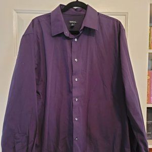 Man's Van Heusen Purple & Black Striped Button Up